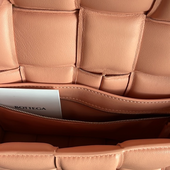 Bottega Veneta Padded Cassette, NEW - Picture 11 of 16